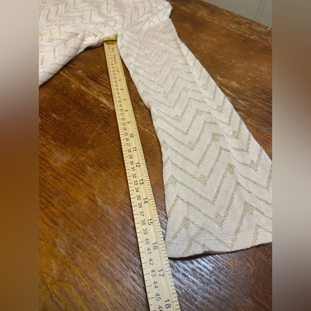 AUW Cream Chevron Long Sleeve Dress - Picture 10 of 10